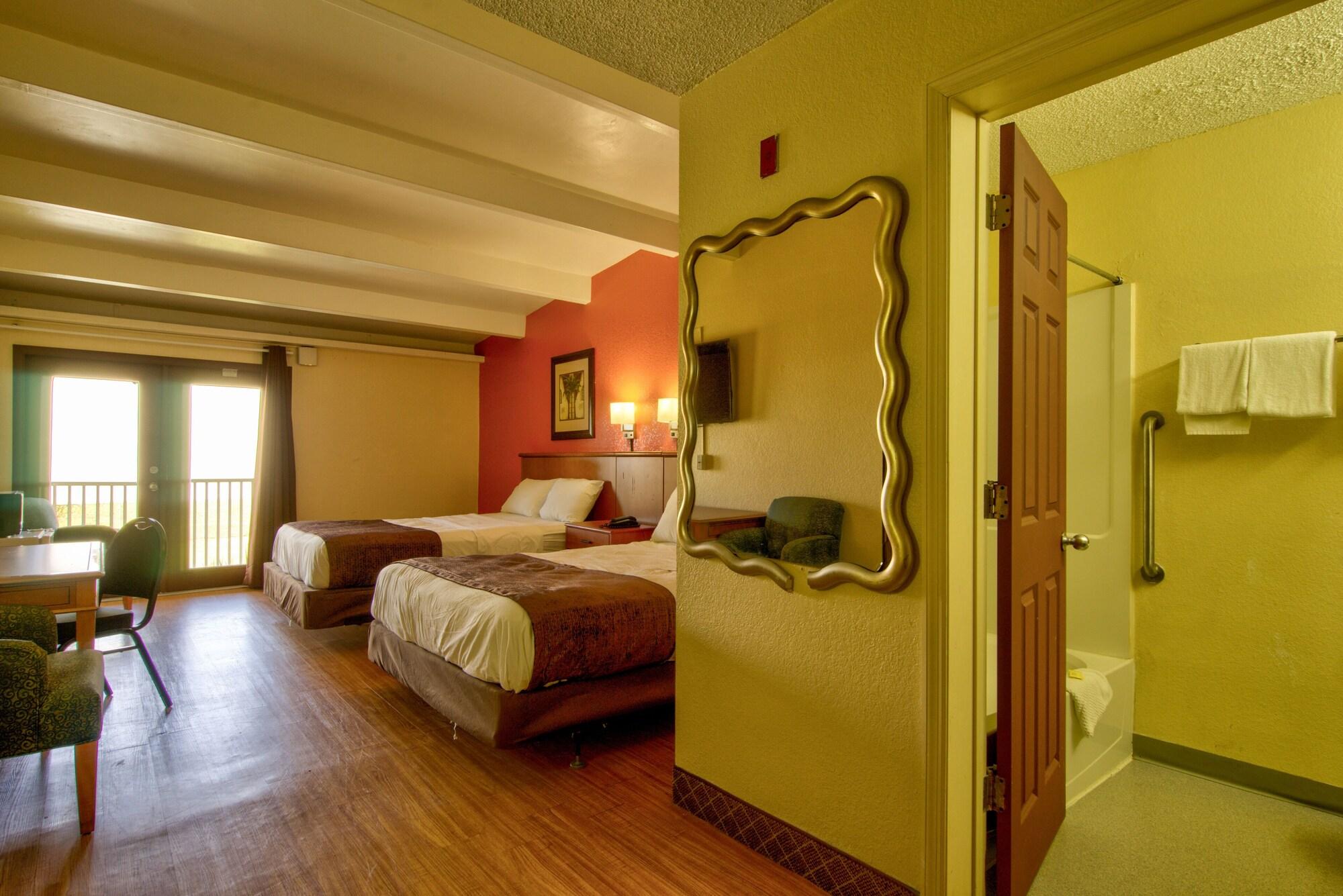 Clearwater Hotel Экстерьер фото